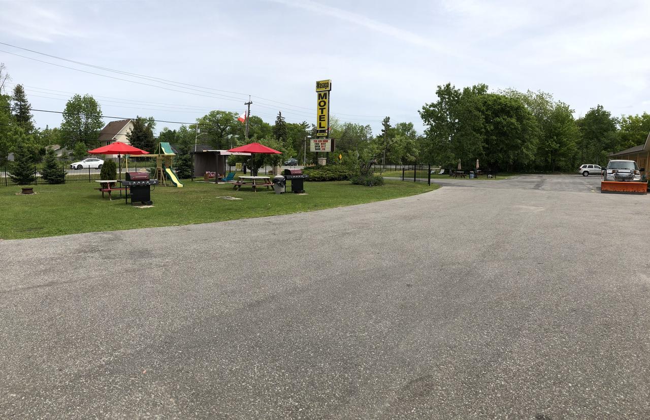 Wasaga Motel Inn Wasaga Beach Exterior photo